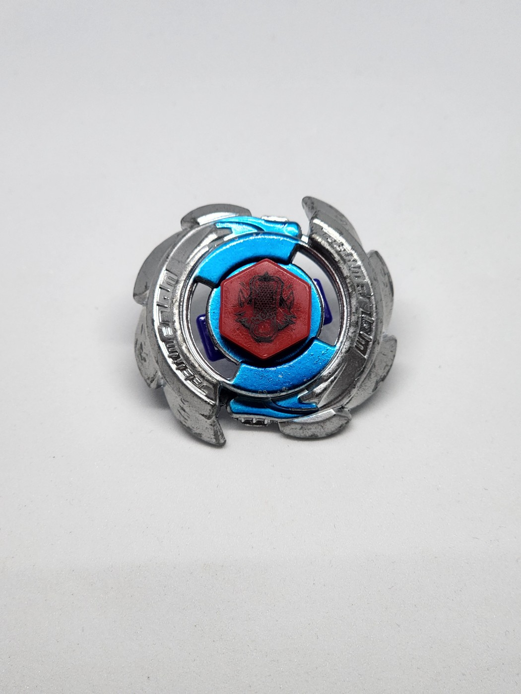 Prehybrid Wolf 105F (Good Condition) - Metal Beyblades Beyblade available in Tunisia